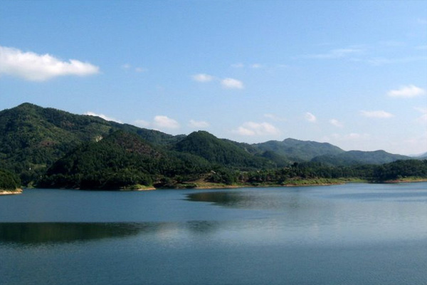 甘山国家森林公园旅游攻略 甘山国家森林公园门票-开放时间-介绍-交通-地址-天气