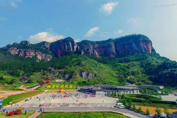 铜石岭旅游攻略 铜石岭简介-门票价格-开放时间-交通-地址-天气