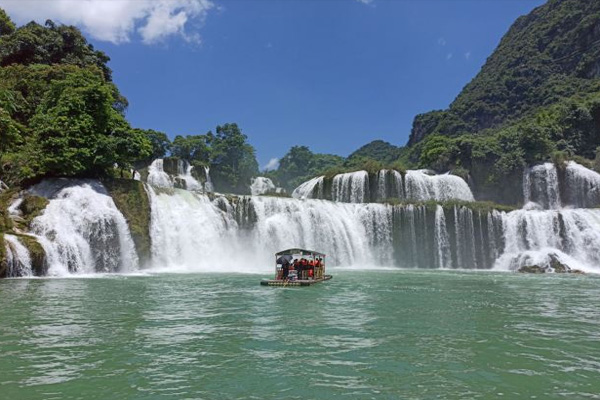 德天跨国瀑布景区旅游攻略 德天跨国瀑布景区门票-开放时间-介绍-交通-地址-天气