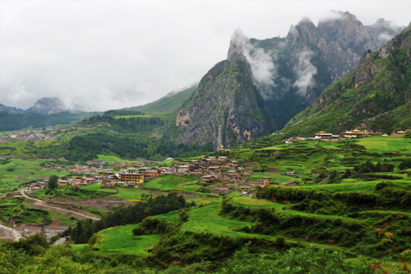 扎尕那最佳旅游时间 扎尕那景区简介
